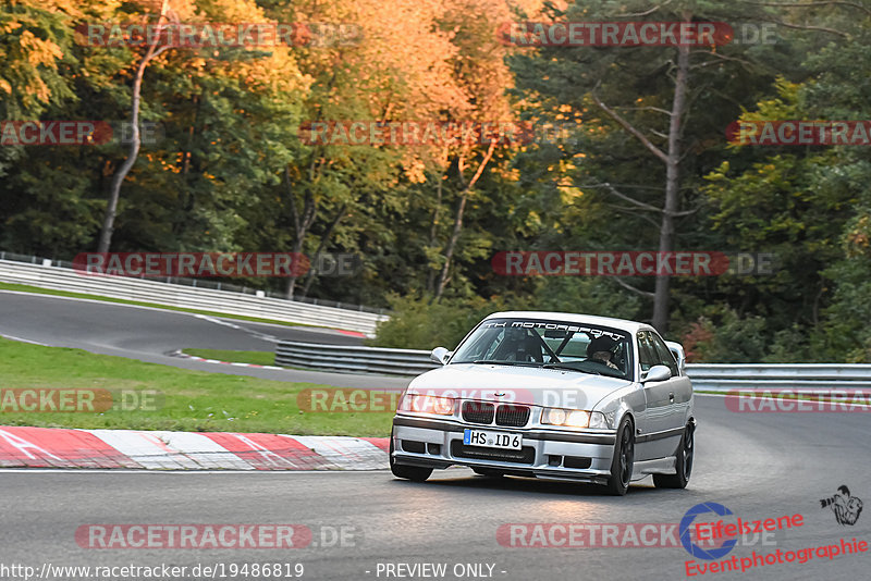 Bild #19486819 - Touristenfahrten Nürburgring Nordschleife (08.10.2022)