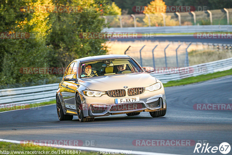 Bild #19486847 - Touristenfahrten Nürburgring Nordschleife (08.10.2022)