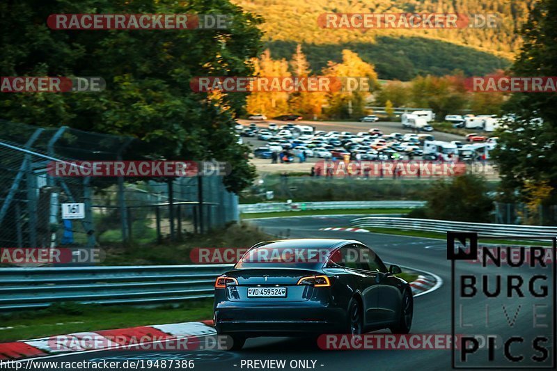 Bild #19487386 - Touristenfahrten Nürburgring Nordschleife (08.10.2022)