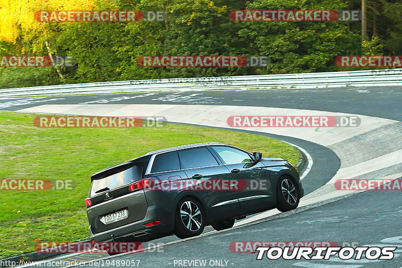 Bild #19489057 - Touristenfahrten Nürburgring Nordschleife (08.10.2022)