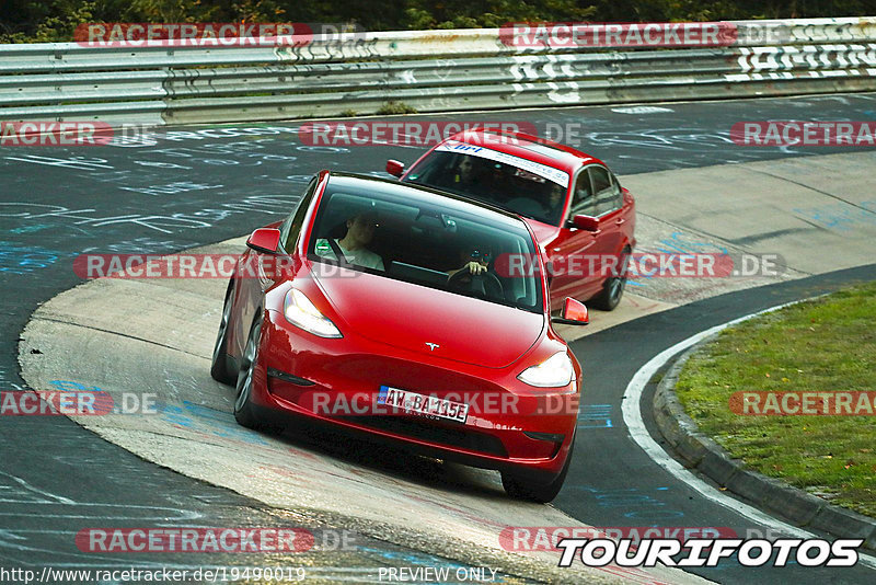 Bild #19490019 - Touristenfahrten Nürburgring Nordschleife (08.10.2022)