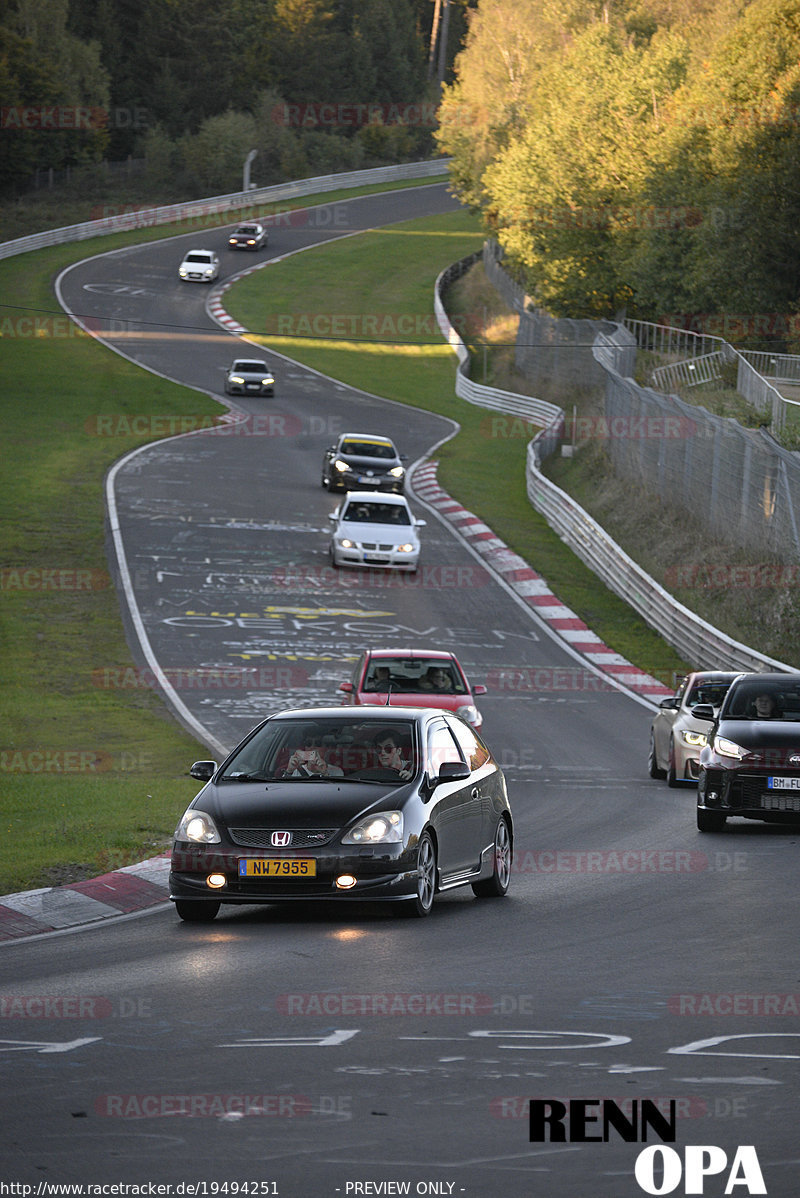 Bild #19494251 - Touristenfahrten Nürburgring Nordschleife (09.10.2022)