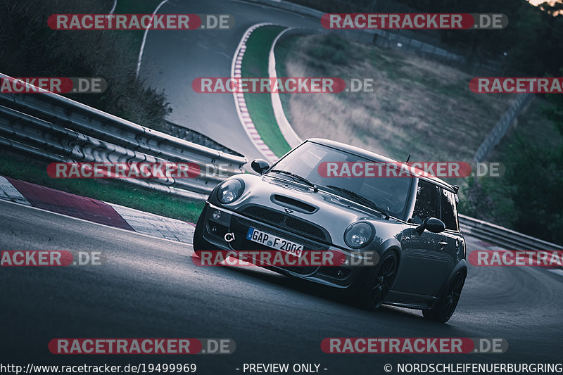 Bild #19499969 - Touristenfahrten Nürburgring Nordschleife (09.10.2022)