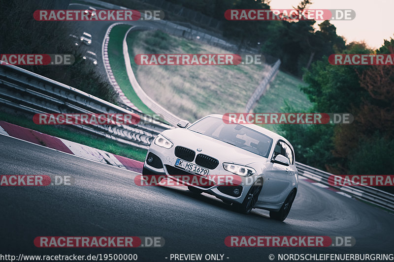 Bild #19500000 - Touristenfahrten Nürburgring Nordschleife (09.10.2022)