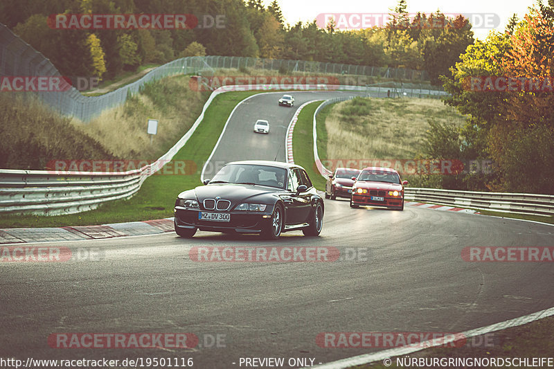 Bild #19501116 - Touristenfahrten Nürburgring Nordschleife (09.10.2022)