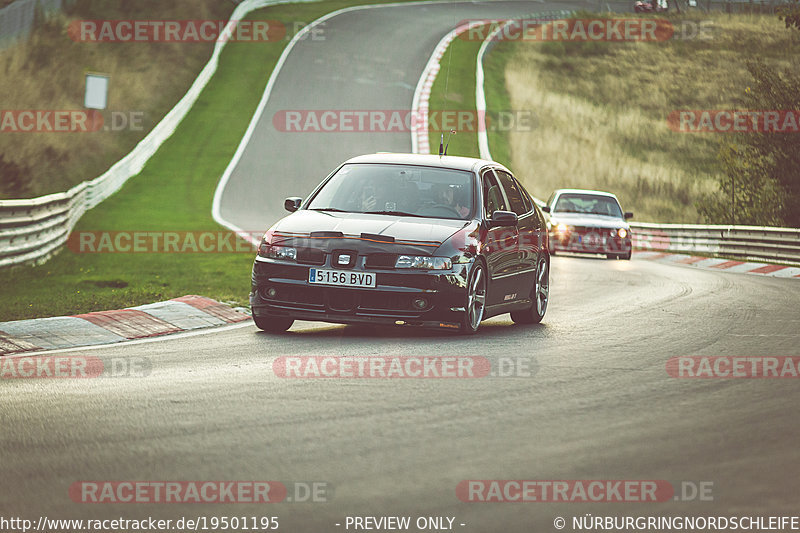 Bild #19501195 - Touristenfahrten Nürburgring Nordschleife (09.10.2022)