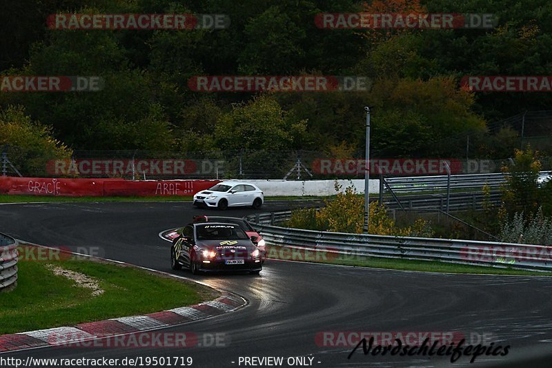 Bild #19501719 - Touristenfahrten Nürburgring Nordschleife (10.10.2022)