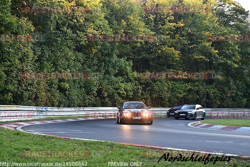 Bild #19506842 - Touristenfahrten Nürburgring Nordschleife (11.10.2022)