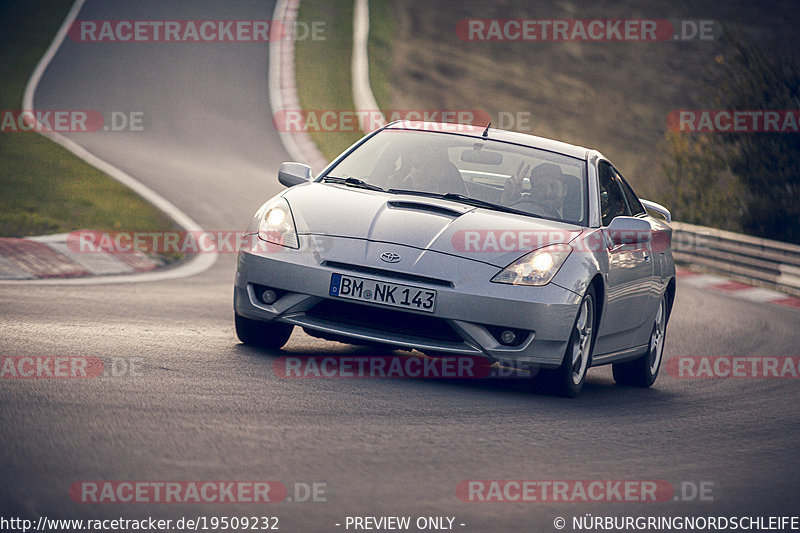 Bild #19509232 - Touristenfahrten Nürburgring Nordschleife (11.10.2022)