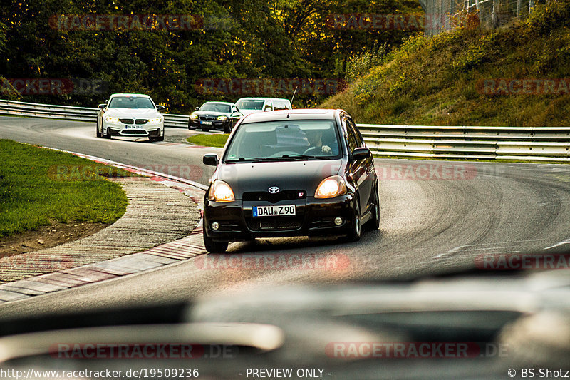 Bild #19509236 - Touristenfahrten Nürburgring Nordschleife (11.10.2022)