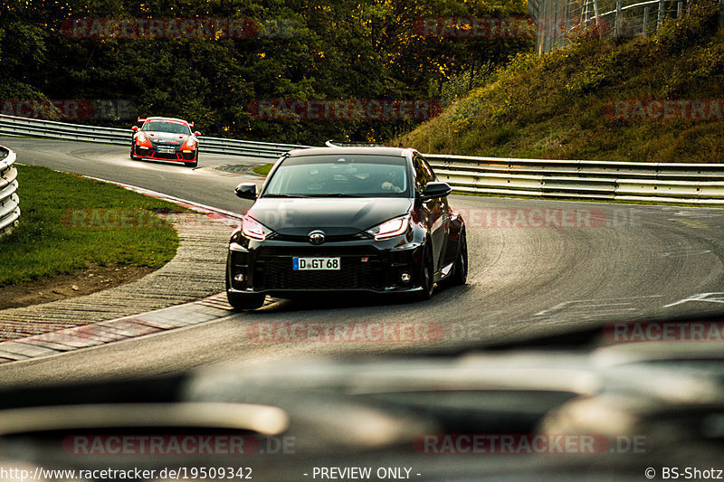 Bild #19509342 - Touristenfahrten Nürburgring Nordschleife (11.10.2022)