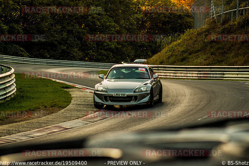 Bild #19509400 - Touristenfahrten Nürburgring Nordschleife (11.10.2022)