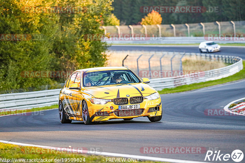 Bild #19509824 - Touristenfahrten Nürburgring Nordschleife (11.10.2022)