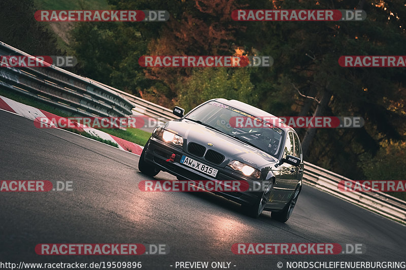 Bild #19509896 - Touristenfahrten Nürburgring Nordschleife (11.10.2022)