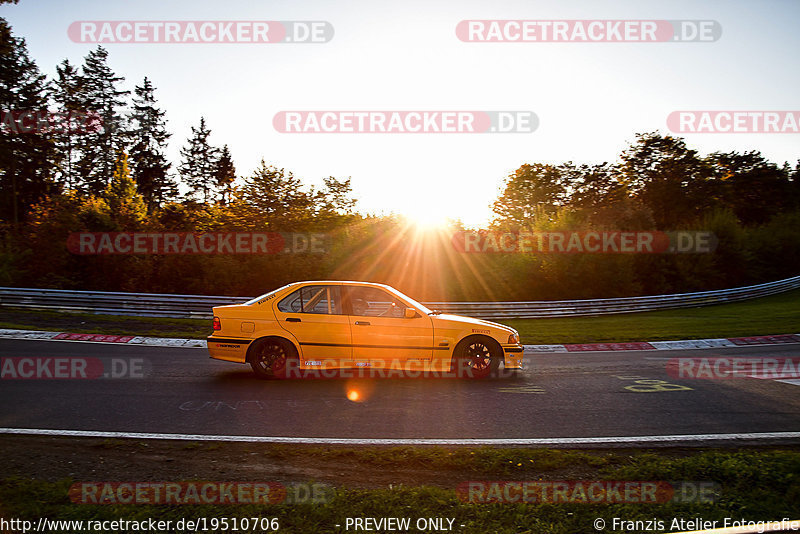 Bild #19510706 - Touristenfahrten Nürburgring Nordschleife (11.10.2022)