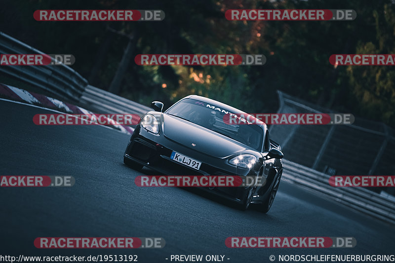 Bild #19513192 - Touristenfahrten Nürburgring Nordschleife (11.10.2022)