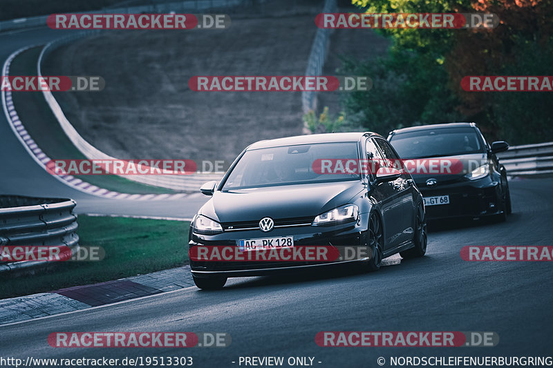 Bild #19513303 - Touristenfahrten Nürburgring Nordschleife (11.10.2022)