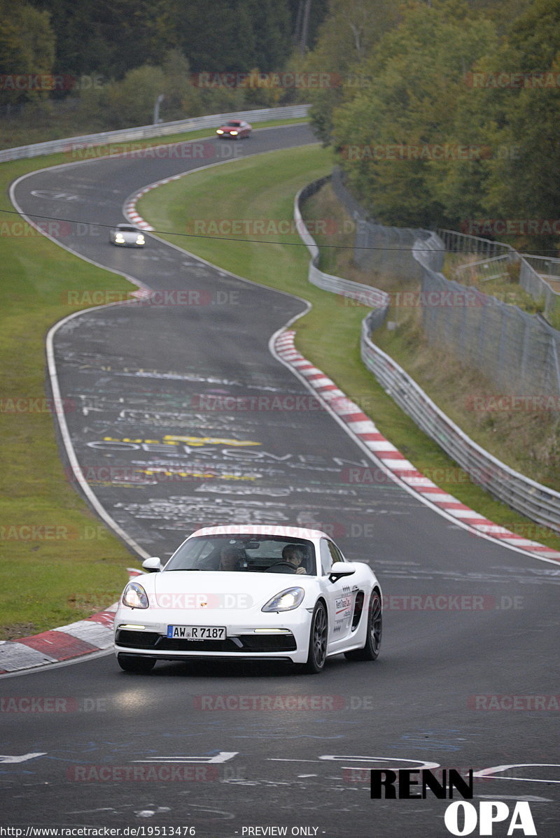 Bild #19513476 - Touristenfahrten Nürburgring Nordschleife (13.10.2022)