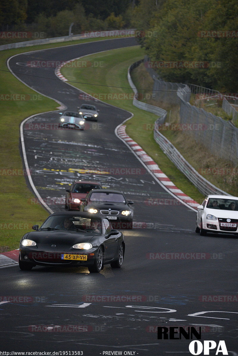 Bild #19513583 - Touristenfahrten Nürburgring Nordschleife (13.10.2022)