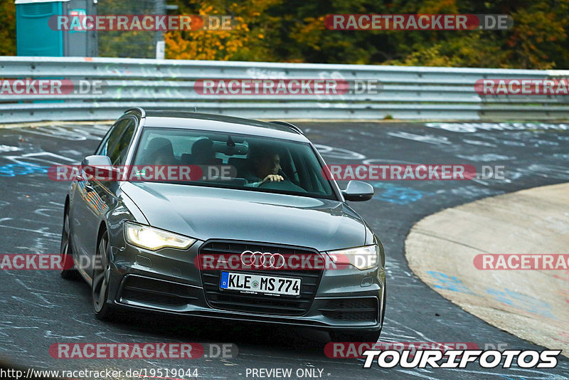 Bild #19519044 - Touristenfahrten Nürburgring Nordschleife (13.10.2022)