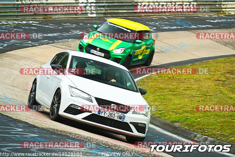 Bild #19520103 - Touristenfahrten Nürburgring Nordschleife (13.10.2022)