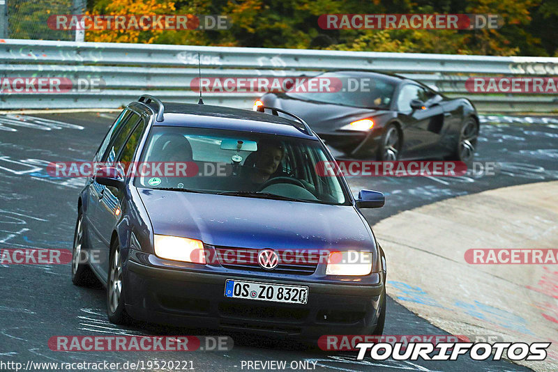 Bild #19520221 - Touristenfahrten Nürburgring Nordschleife (13.10.2022)