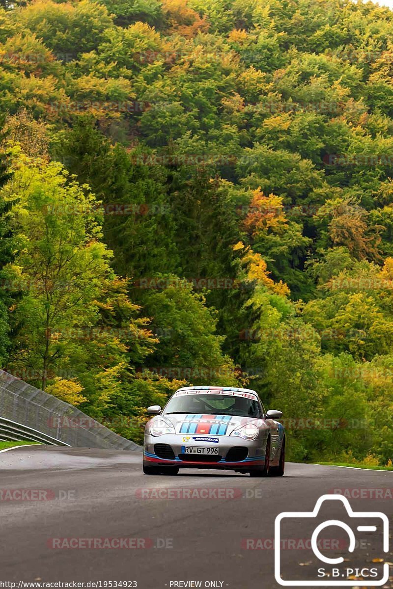 Bild #19534923 - Touristenfahrten Nürburgring Nordschleife (15.10.2022)