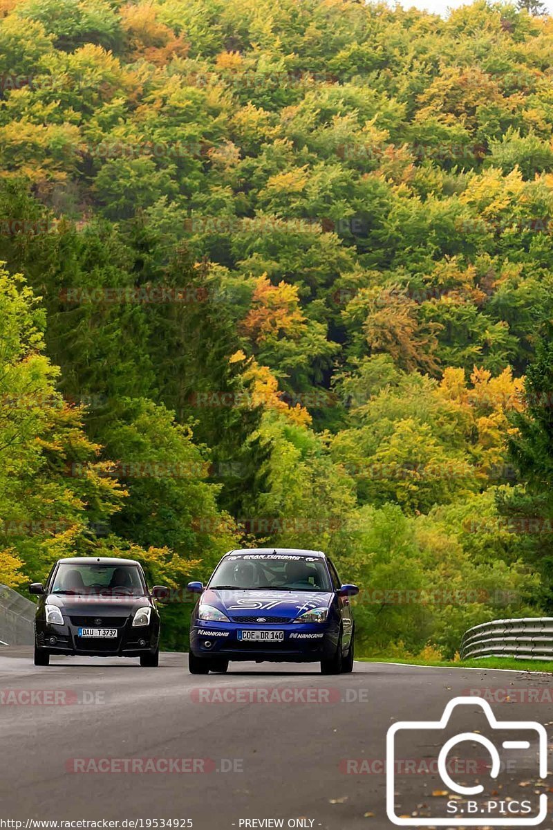 Bild #19534925 - Touristenfahrten Nürburgring Nordschleife (15.10.2022)