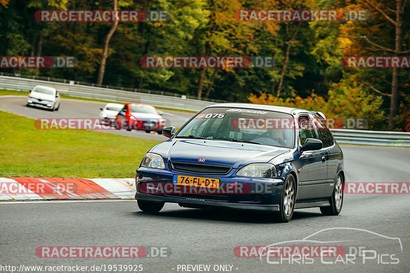 Bild #19539925 - Touristenfahrten Nürburgring Nordschleife (15.10.2022)