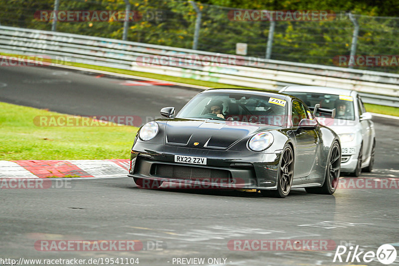 Bild #19541104 - Touristenfahrten Nürburgring Nordschleife (15.10.2022)