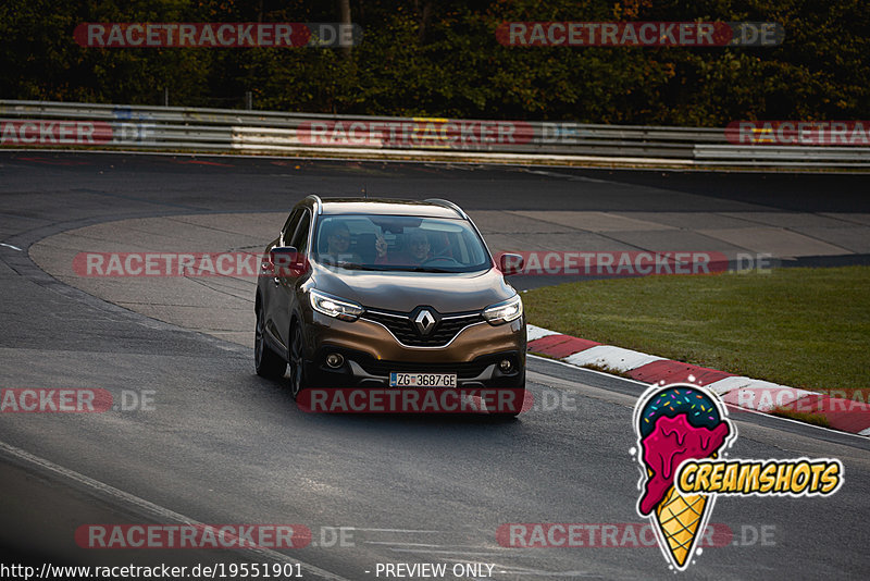 Bild #19551901 - Touristenfahrten Nürburgring Nordschleife (15.10.2022)