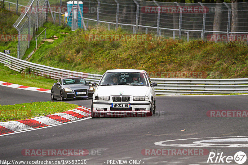 Bild #19563010 - Touristenfahrten Nürburgring Nordschleife (15.10.2022)