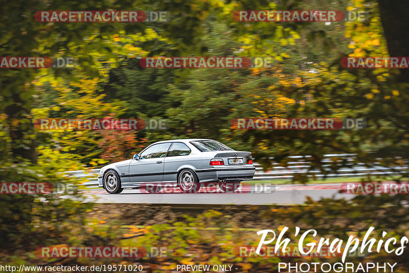 Bild #19571020 - Touristenfahrten Nürburgring Nordschleife (15.10.2022)