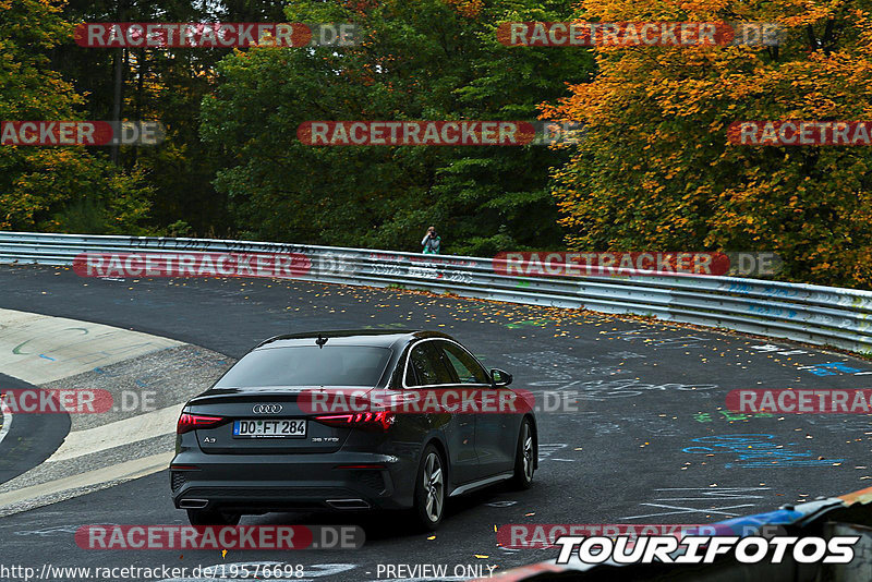 Bild #19576698 - Touristenfahrten Nürburgring Nordschleife (15.10.2022)