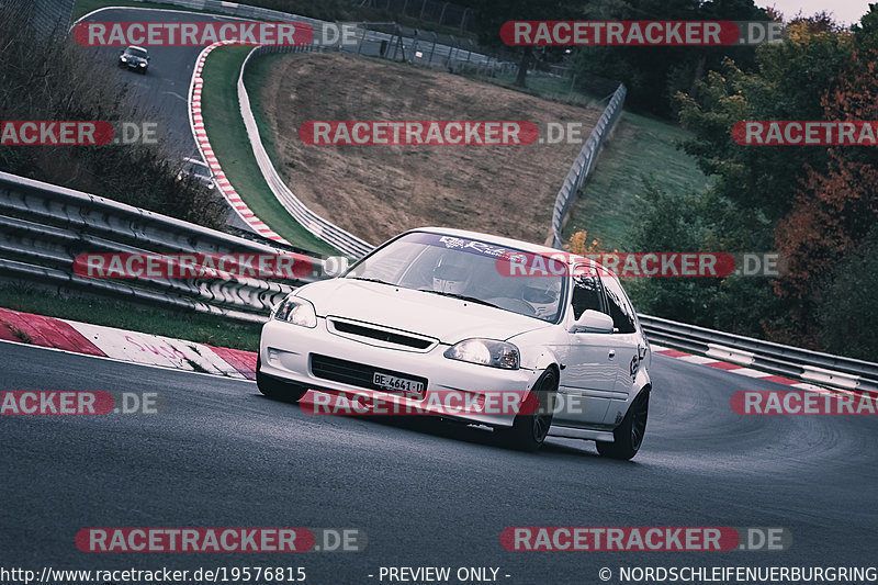 Bild #19576815 - Touristenfahrten Nürburgring Nordschleife (15.10.2022)