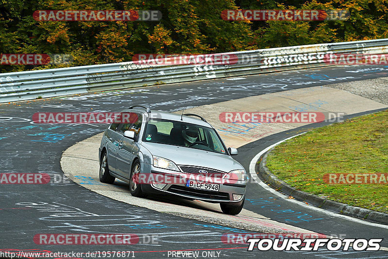 Bild #19576871 - Touristenfahrten Nürburgring Nordschleife (15.10.2022)