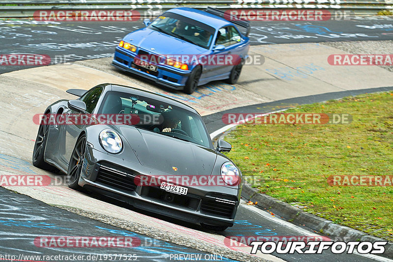 Bild #19577525 - Touristenfahrten Nürburgring Nordschleife (15.10.2022)