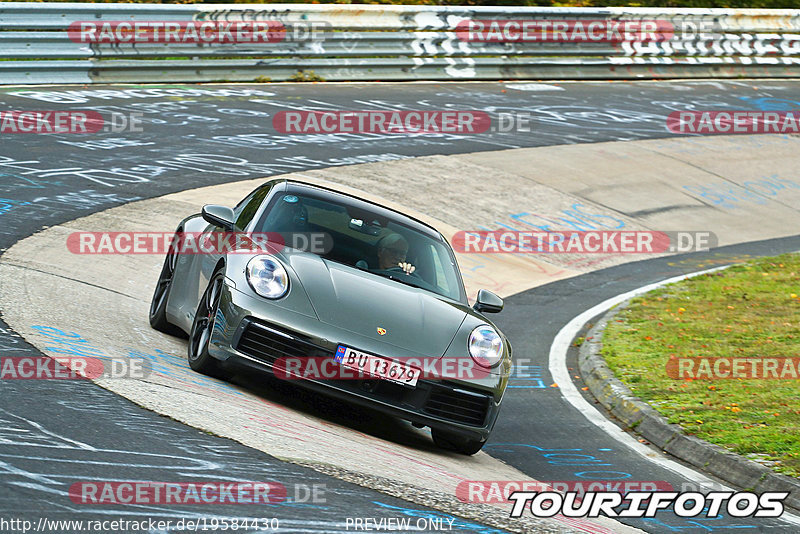 Bild #19584430 - Touristenfahrten Nürburgring Nordschleife (15.10.2022)