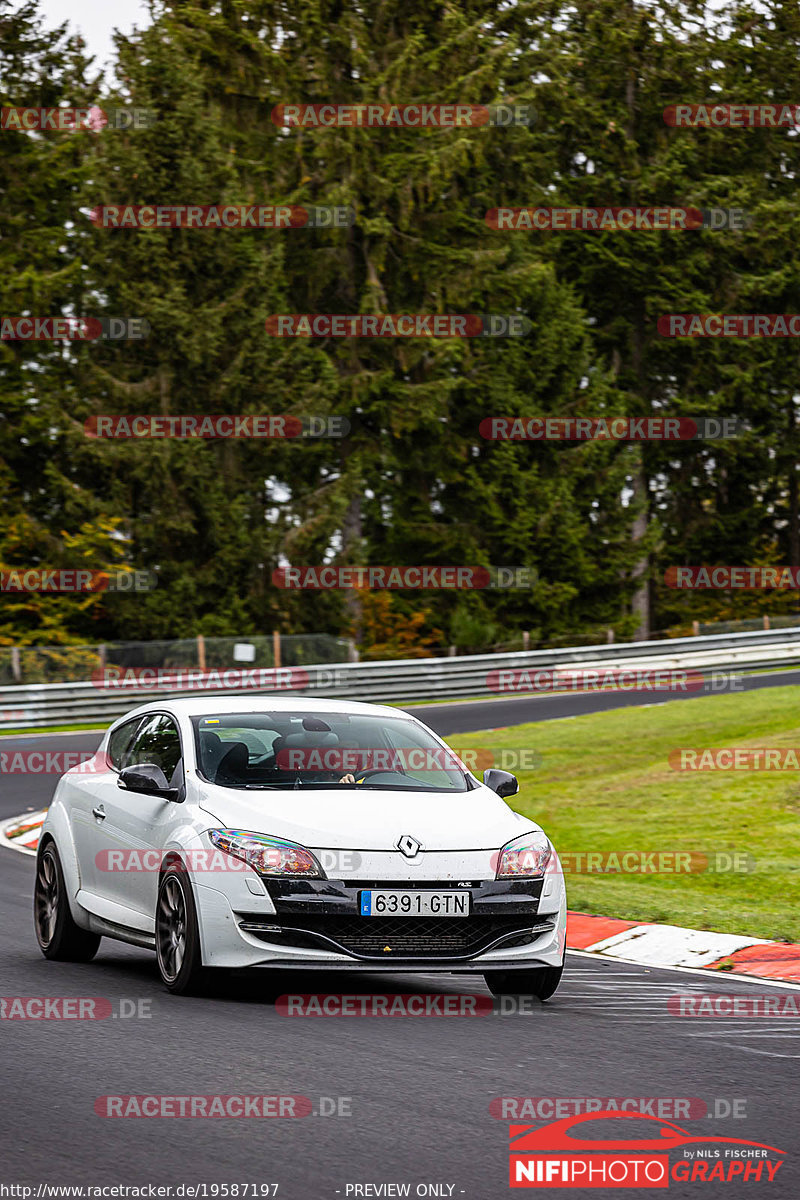 Bild #19587197 - Touristenfahrten Nürburgring Nordschleife (15.10.2022)