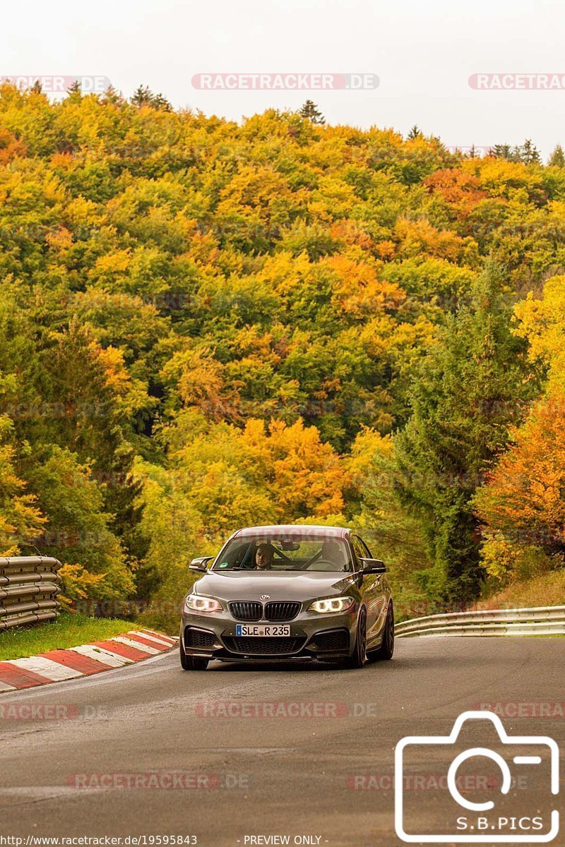 Bild #19595843 - Touristenfahrten Nürburgring Nordschleife (16.10.2022)