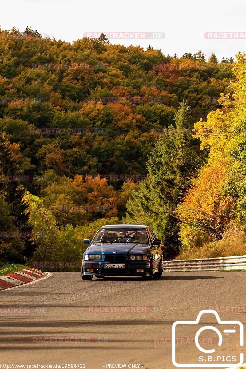 Bild #19596722 - Touristenfahrten Nürburgring Nordschleife (16.10.2022)