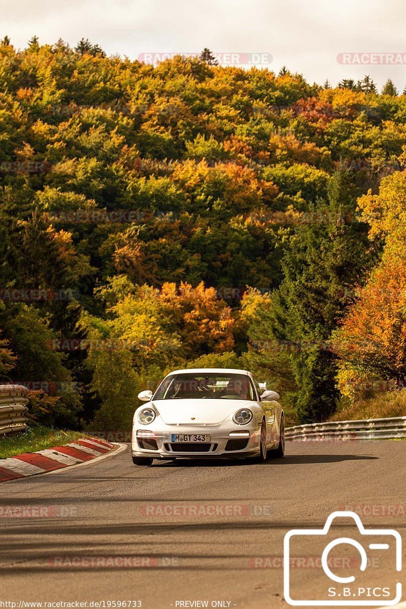 Bild #19596733 - Touristenfahrten Nürburgring Nordschleife (16.10.2022)