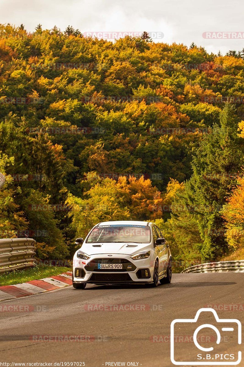 Bild #19597025 - Touristenfahrten Nürburgring Nordschleife (16.10.2022)