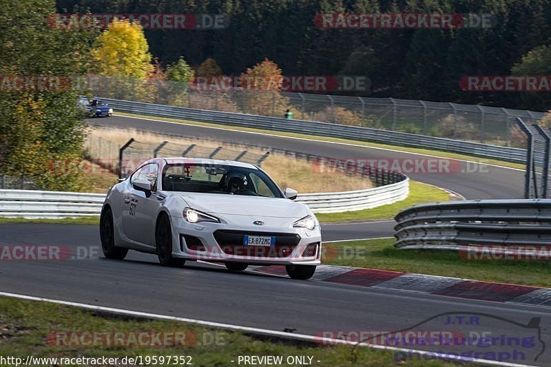 Bild #19597352 - Touristenfahrten Nürburgring Nordschleife (16.10.2022)