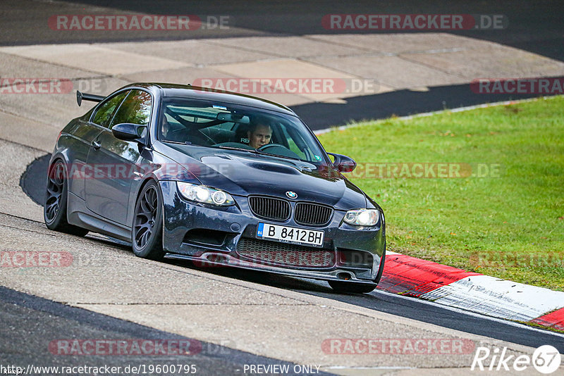 Bild #19600795 - Touristenfahrten Nürburgring Nordschleife (16.10.2022)