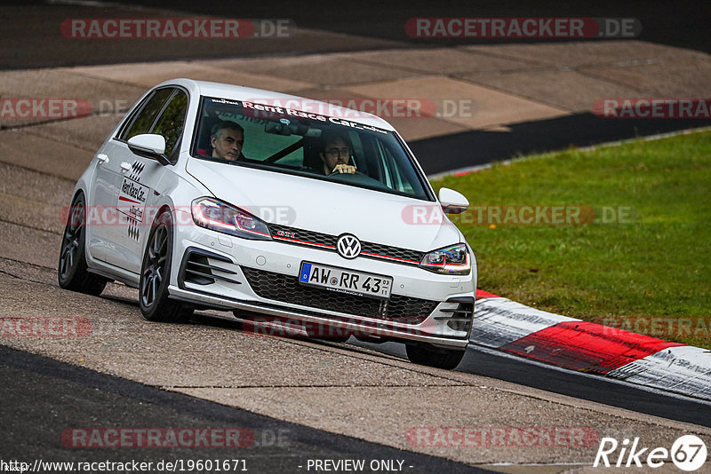 Bild #19601671 - Touristenfahrten Nürburgring Nordschleife (16.10.2022)