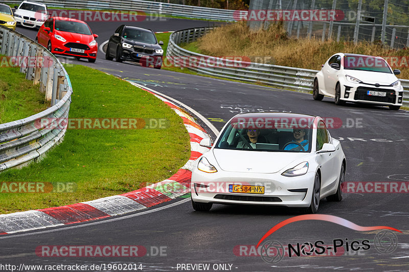 Bild #19602014 - Touristenfahrten Nürburgring Nordschleife (16.10.2022)