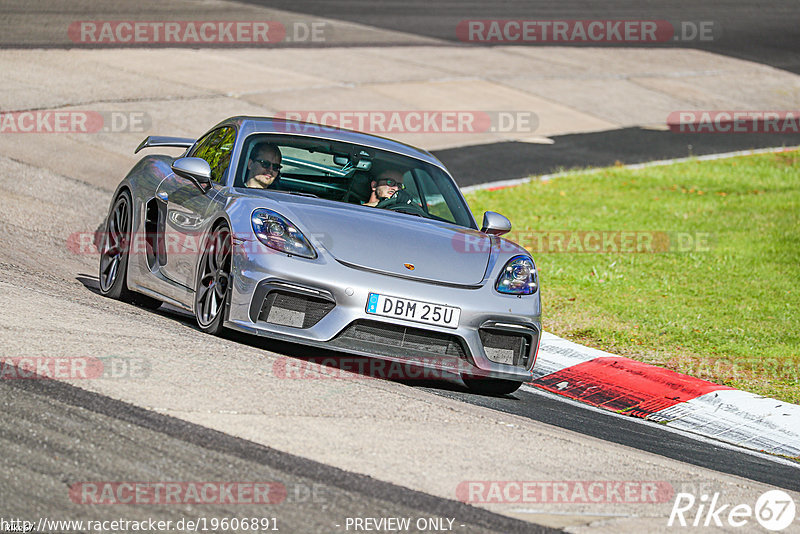 Bild #19606891 - Touristenfahrten Nürburgring Nordschleife (16.10.2022)