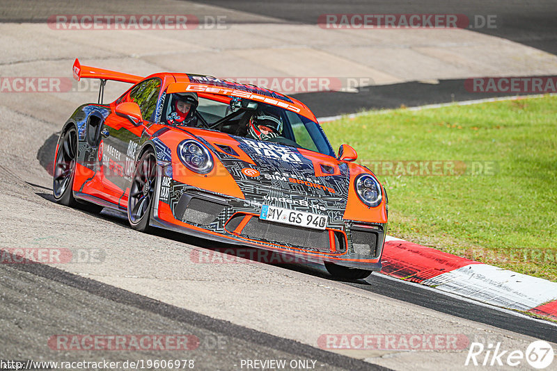 Bild #19606978 - Touristenfahrten Nürburgring Nordschleife (16.10.2022)