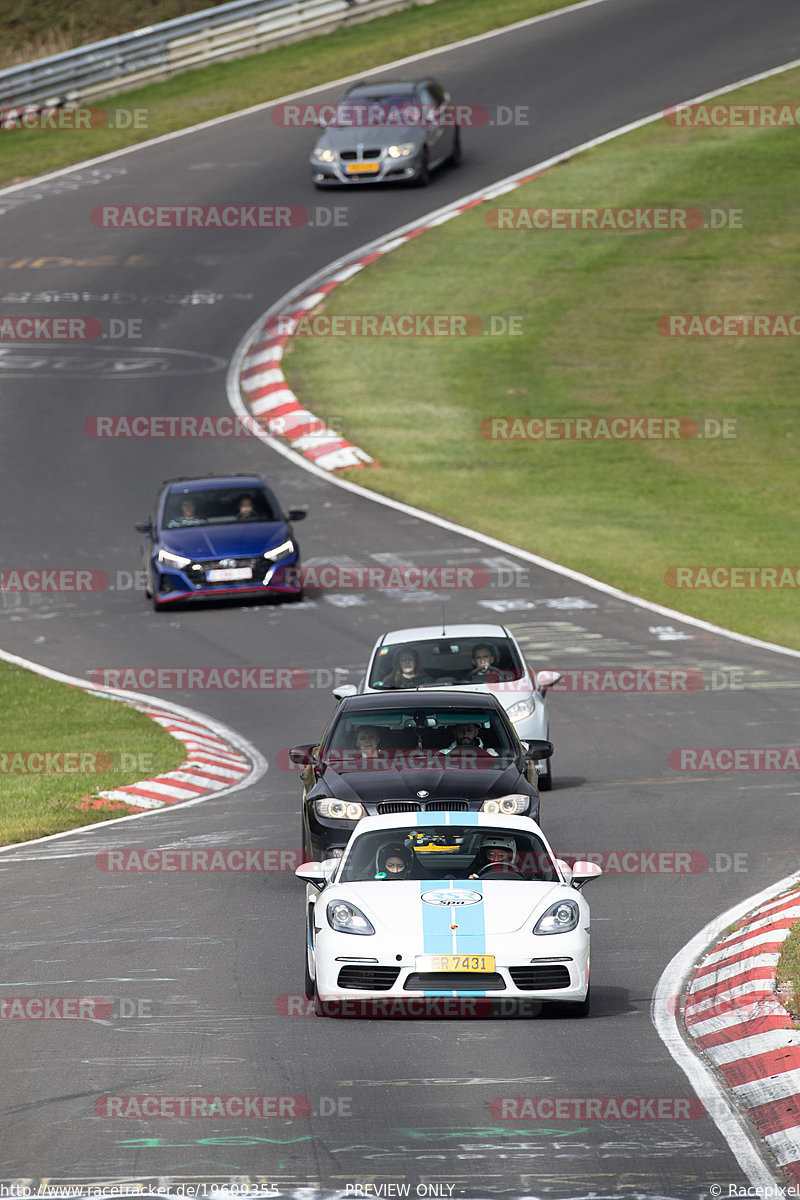 Bild #19609355 - Touristenfahrten Nürburgring Nordschleife (16.10.2022)